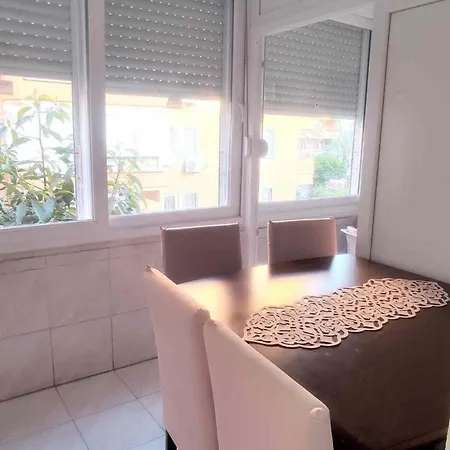 Cleopatra Beach Apartments ألانيا